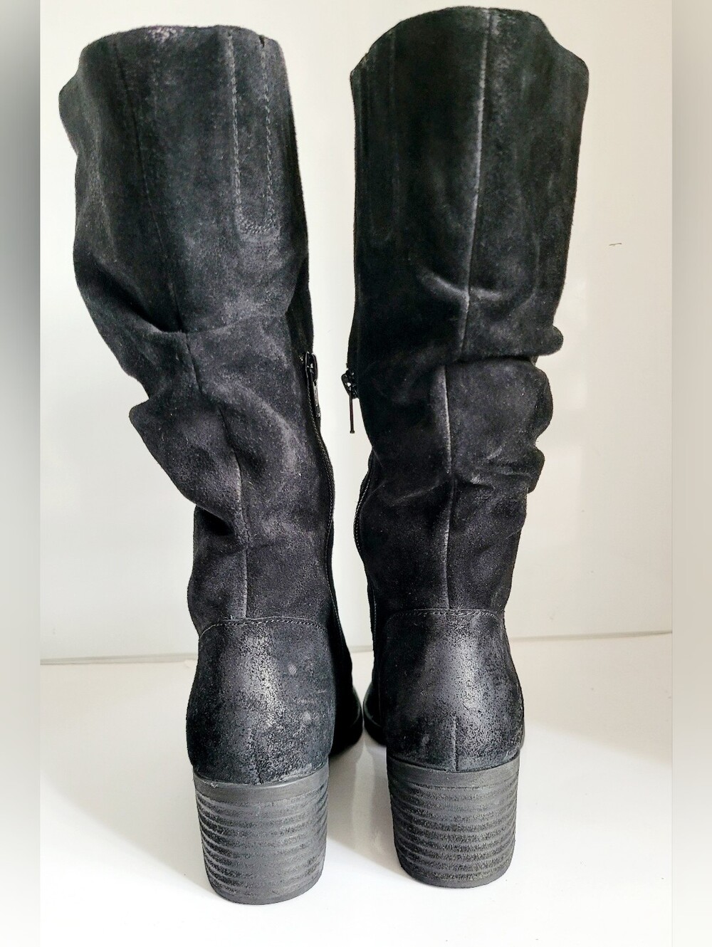 Born Distressed Black Suede Leather Slouchy Block Heel Boots US 7.5 - Picture 8 of 16